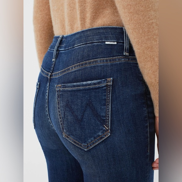 MOTHER Denim - High Waisted Looker Ankle Jeans - Picture 3 of 10